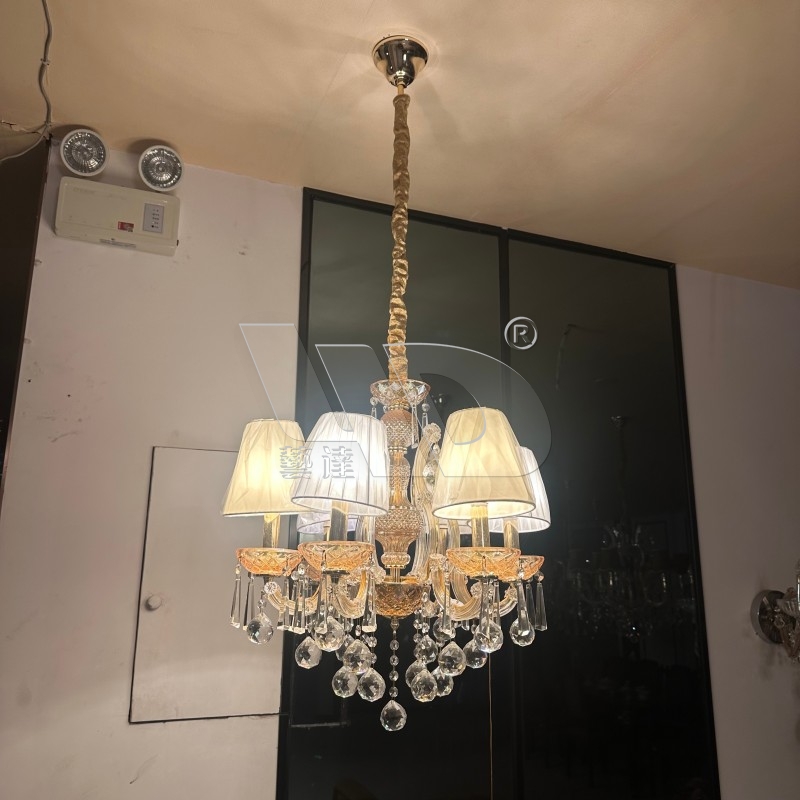 Crystal Chandelier (Vase Deisng)