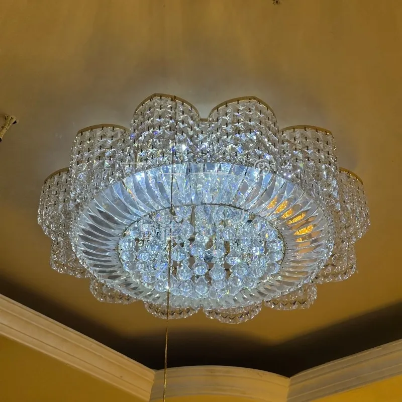 Round-Flower Ceiling Light